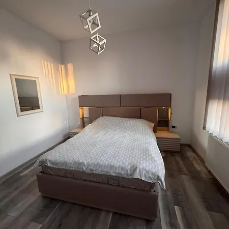 Hostel Sico Centru *