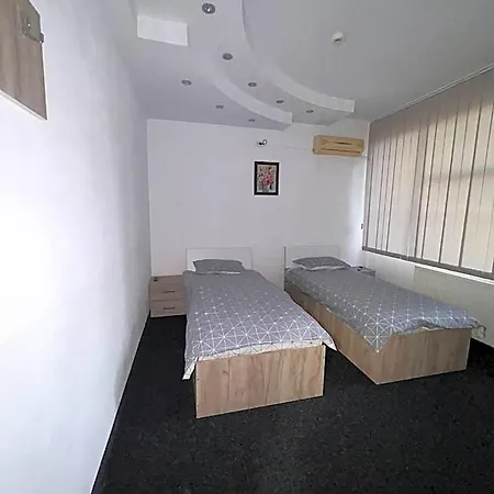 Hostel Sico Centru *